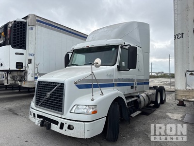 2013 Volvo VNR64T 6x4 T/A Sleeper Truck Tractor (Inoperable)