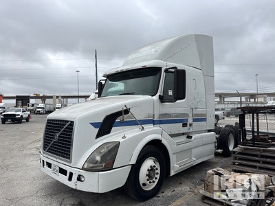 2010 Volvo VNR64T 6x4 T/A Sleeper Truck Tractor (Inoperable)
