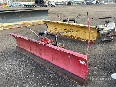 Western 8 ft 2 Way Schneepflug