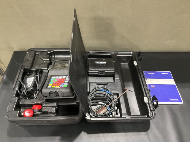 Olympus EPOCH XT Ultrasonic Flaw Detector