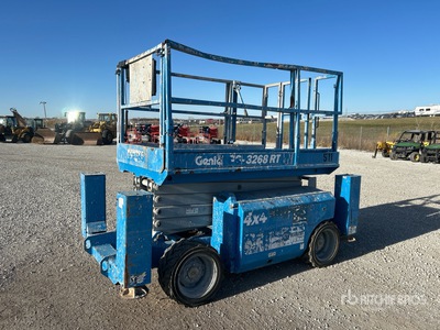 2008 Genie GS-3268 RT 4x4 Diesel Elevador de tijera