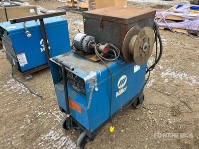 Miller Dialarc HF 103 A Mobile Electric Welder