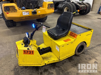 Cushman Tug 8K Electric Utility Cart