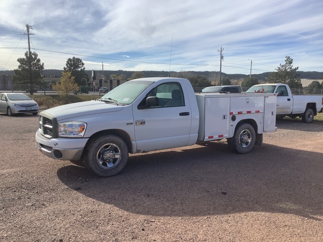 2007 Dodge Ram 2500 Utility Truck
