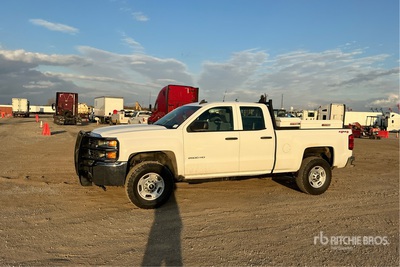 2015 Chevrolet Silverado 2500HD 4x4 Extended Cab Pickup