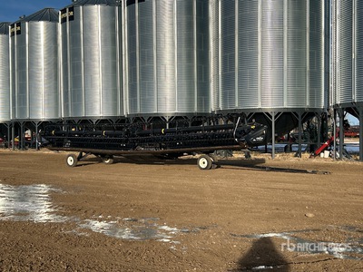 2014 MacDon FD75-D 40 ft Flex Draper Combine Header