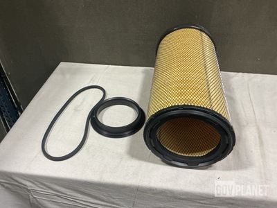 (4) Baldwin Filters RS5288XP Air Filters