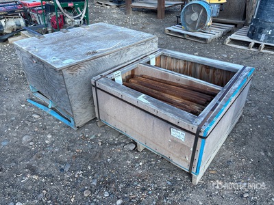 Quantity of (2) Boxes of Chains and Boomers ادوات صناعية متنوعة