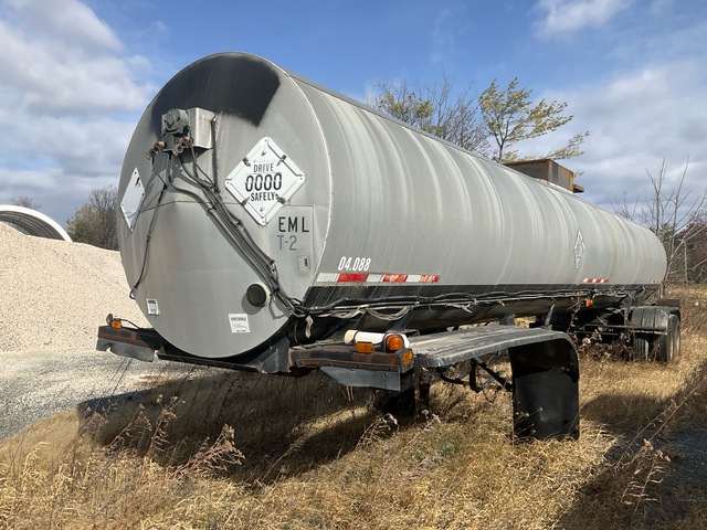 1985 Etnyre TR6 T/A Asphalt Tank Trailer