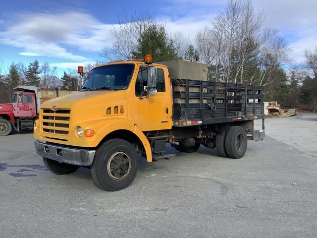 1999 Sterling L7500 4x2 Flatbed Truck