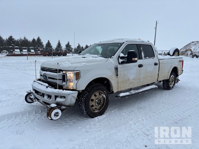 2019 Ford F250 XLT 4x4 Crew Cab Hi-Rail Pick Up
