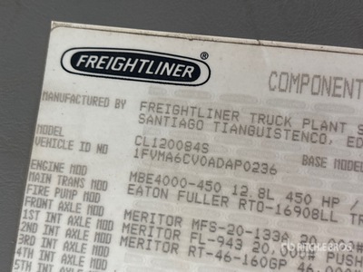 2010 Freightliner Columbia 120 8x4 Roll-Off Truck