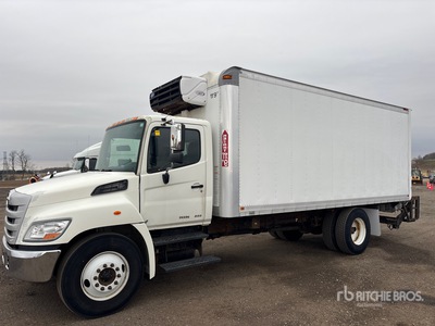 2012 Hino 268 4x2 Kastenwägen