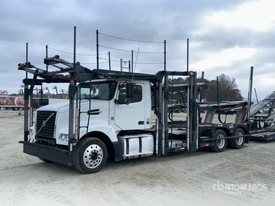 2014 Volvo VAH62200 6x2 Car Carrier Truck