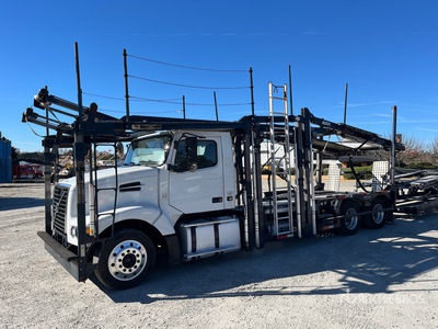 2014 Volvo VAH64200 6x4 カーホーラ