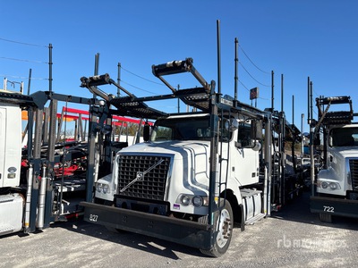 2015 Volvo VAH64200 6x4 Car Carrier Truck