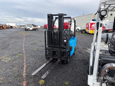 2012 Nissan PF35 2900 lb Cushion Tire Forklift