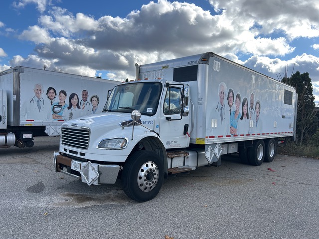 2016 Freightliner M2 6x4 Van Truck (Inoperable) 2016 Freightliner M2 6x4 Van Truck (Inoperable)