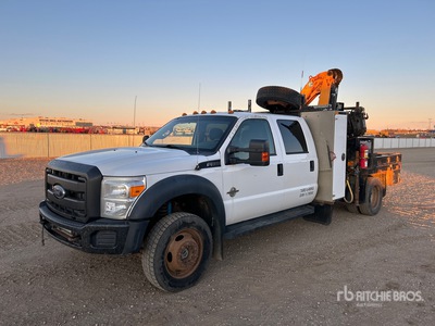 2013 Effer 65/45 2282 kg Knuckle Boom on 2013 Ford F-550 XL 4x4 Crew Cab Boom Truck