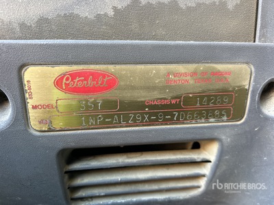 2007 Peterbilt 357 Mixer Truck