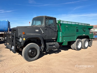 1978 Ford 8000 2500 gal 6x4 Water Truck