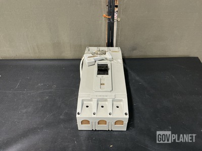 Gould AQB-A800 Circuit Breaker