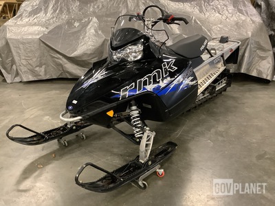 2009 Polaris RMK 700 Snowmobile