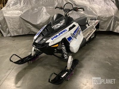 Polaris RMK 600 Snowmobile