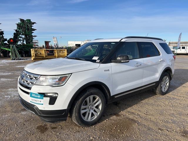 2019 Ford Explorer XLT 4WD SUV 2019 Ford Explorer XLT 4WD SUV