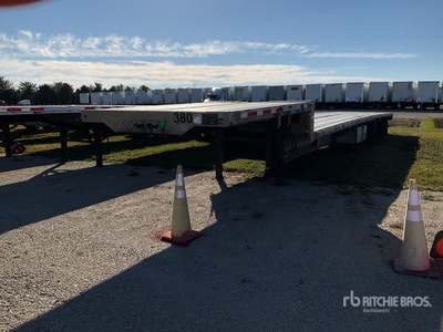 2018 Transcraft 42 ft T/A Gooseneck Flatbed Trailer