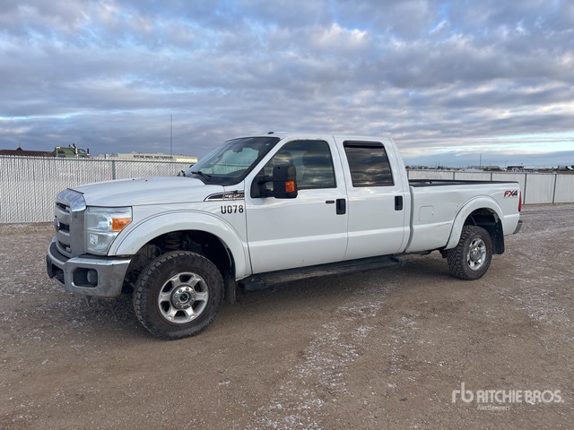 2014 Ford F 350 Crew Cabnull