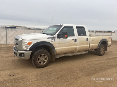 2014 Ford F-350 4x4 Crew Cab Pick-up