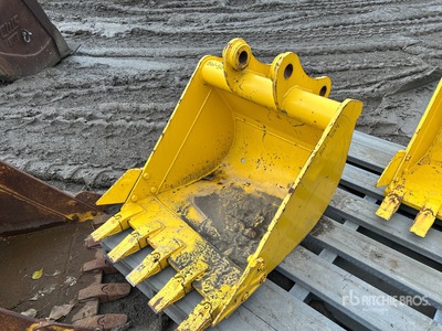 26 in Digging Excavator Bucket (Unused)