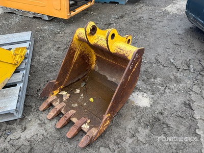 26 in Digging Excavator Bucket