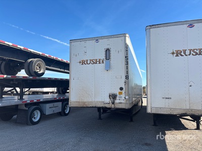 2013 Utility VS2DX 53 ft x 102 in T/A Van Trailer