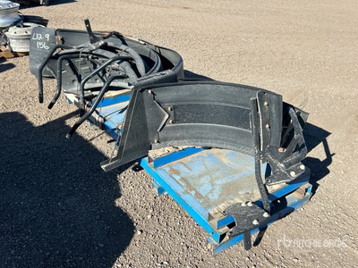 Fender Group - Fits John Deere 872GP