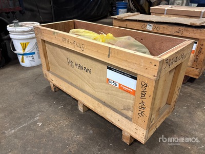 31QA-10010Q Hydraulic Main Pump Parti varie (Unused)