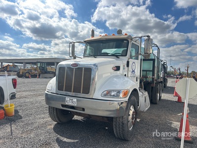 2016 Peterbilt 348 6x4 Water Truck