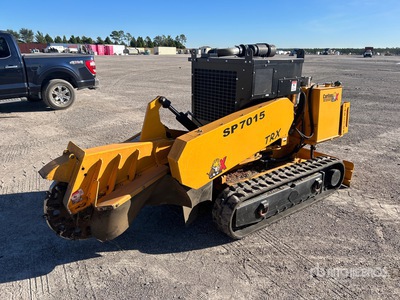 2023 Carlton SP7015TRX Tracked Stubbenfräse