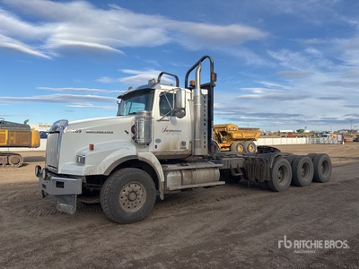 2020 Western Star 4900SB 8x6 Logging Tri/A Day Cab Truck Tractor