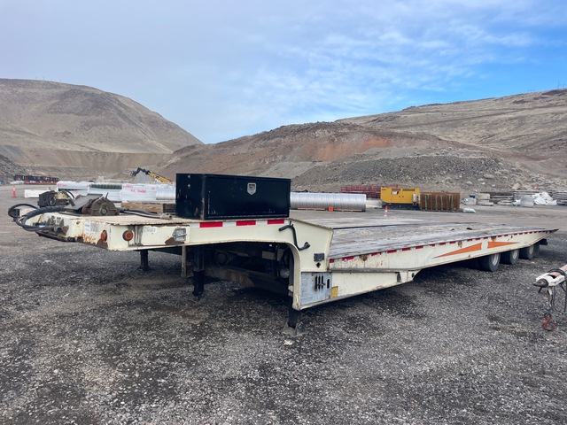 2003 Landoll 410-50CA 50 ft Tri/A Sliding Axle Trailer