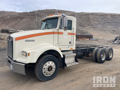 1989 Kenworth T800 6x4 Cab and Chassis
