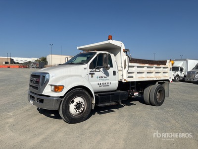 2015 Ford F-650 4x2 S/A Dump Truck