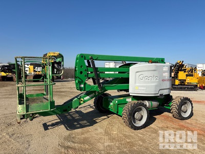 2017 Genie Z-45/25 4WD Dual Fuel Articulating Boom Lift