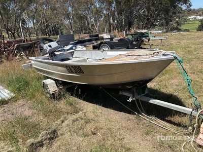 Stacer Fishing Boat w/ Trailer