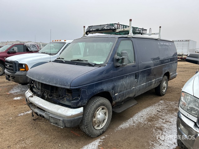 1FTSS34P65HB42390 Ford E-350 Photo 1