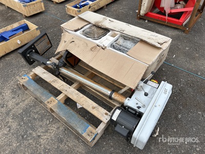 Multiquip Quantity of (2) 16 MM 12 Speed Pedestal Drill Articoli da ferramenta e di consumo