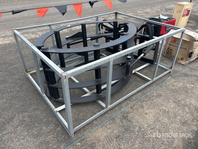 2023 Multiquip 700 mm Skid Steer Bale Squeeze (Unused)