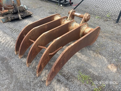 1100 mm Q/C Râteau de pelleteuse