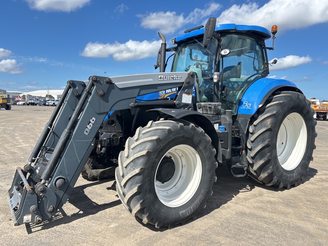 2014 New Holland T7.200 4WD Tractor